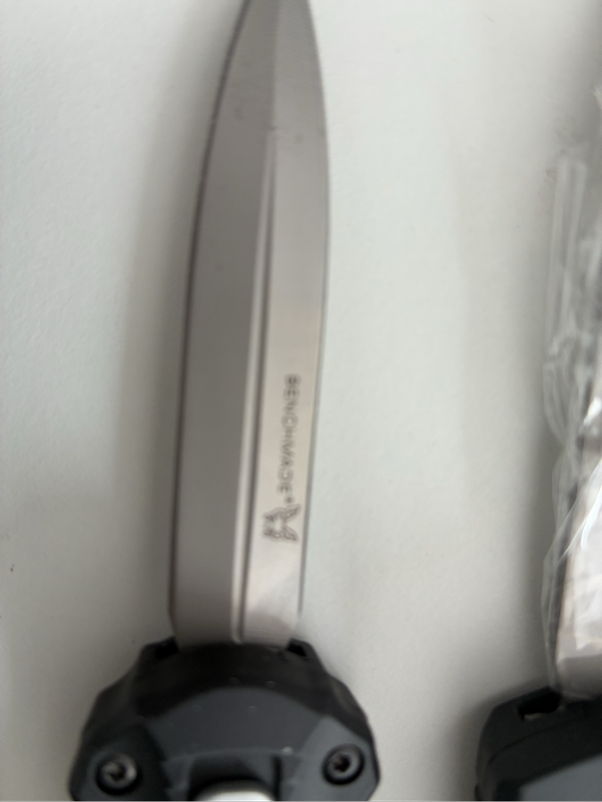 Collection of 8 pocket knives