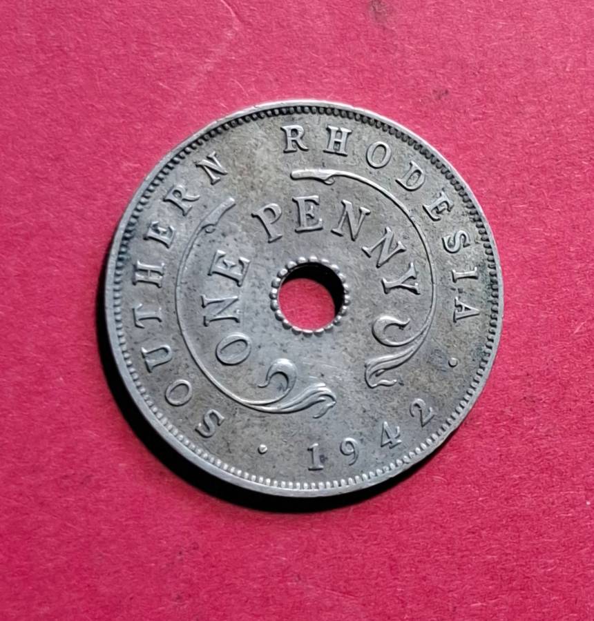 SOUTHERN RHODESIA One Penny 1942 - superb condition