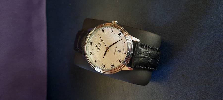 MICHEL HERBELIN DEMO WATCH