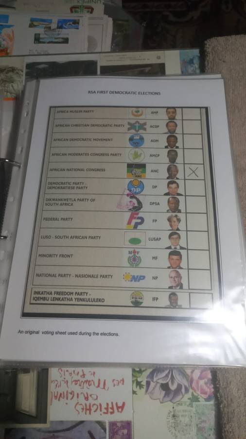 Nelson Mandela - Comprehensive collection of his life - 54 pages