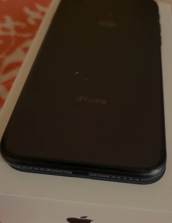 iPhone 7 - 128GB - Excellent Condition