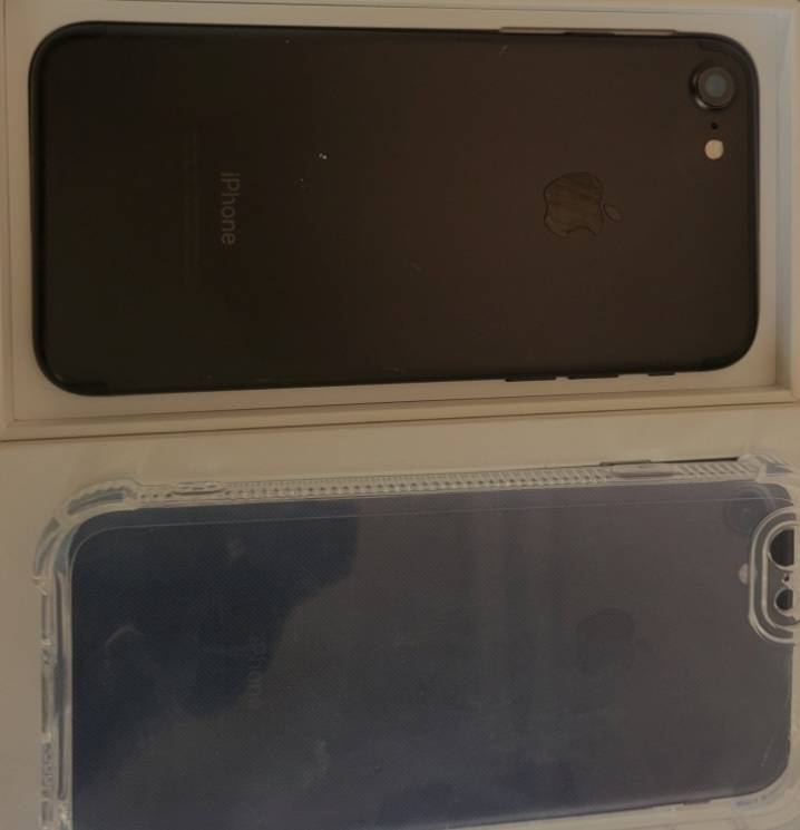 iPhone 7 - 128GB - Excellent Condition