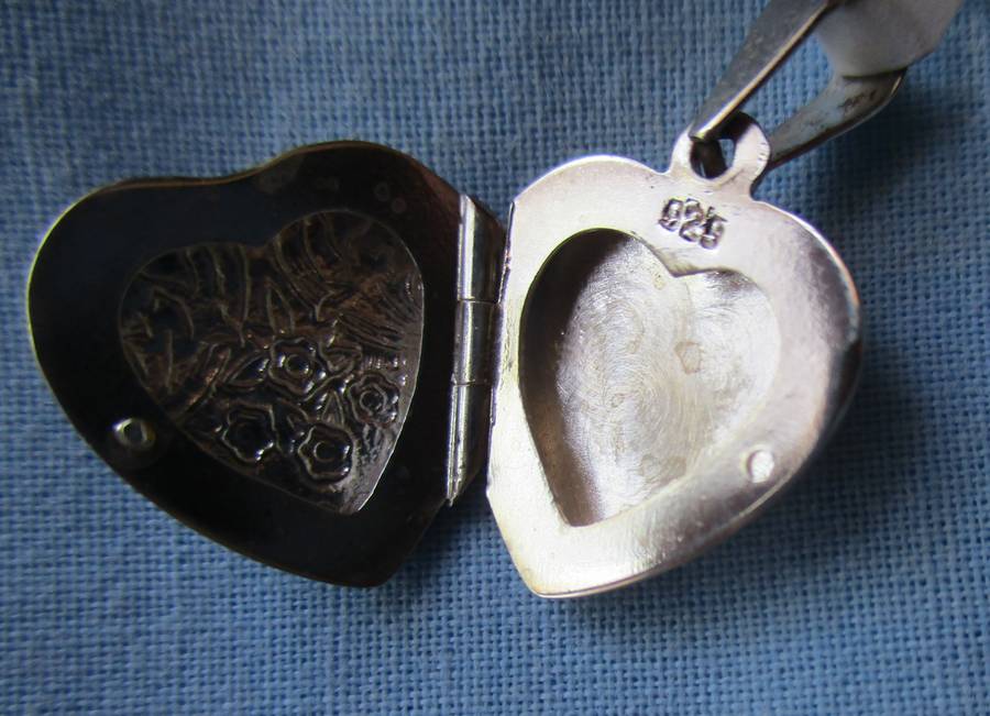 Beautiful 925 Sterling Silver " Heart" Pendant