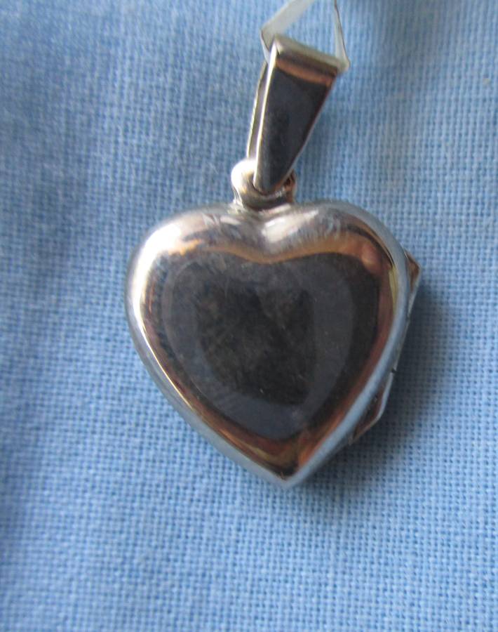Beautiful 925 Sterling Silver " Heart" Pendant
