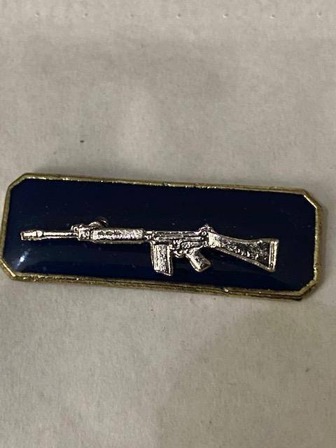 SA Army S.A.P Marksman Qualification Badge. Silver.
