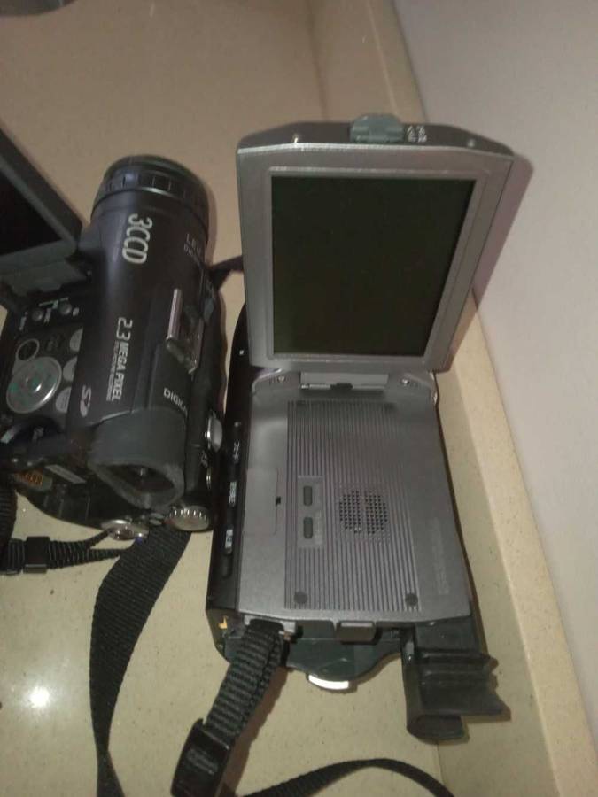Handycam lot