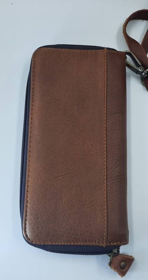 Genuine Leather Cowhide Purse/Wallet by Vivace - Stunning Light Brown