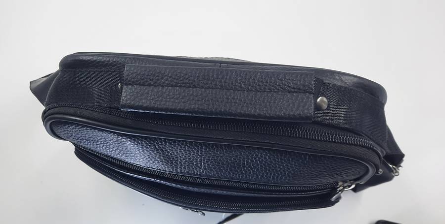 Genuine Cowhide Leather Men's/Ladies Unisex Crossbody Shoulder Bag with Adjustable Strap.
