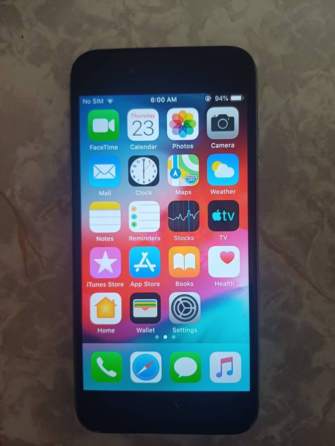 iPhone 6 32GB Screen Replaced (Good Quality), Battery Health 77%