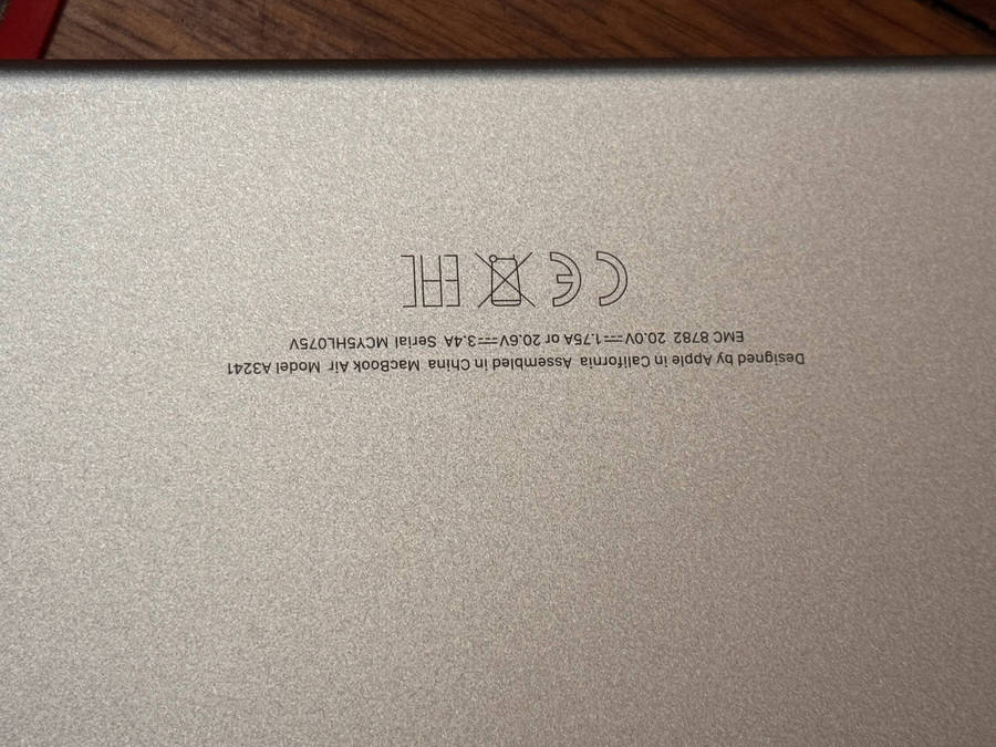 Macbook Air 15 M4 2025