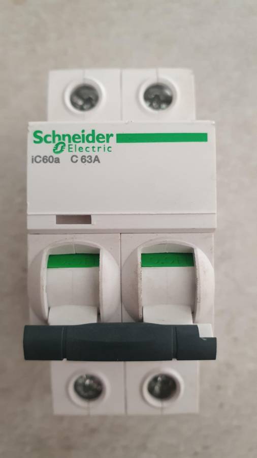 Schneider Electric Acti 9 IC60a MCB, 2P, 63A, Type AC