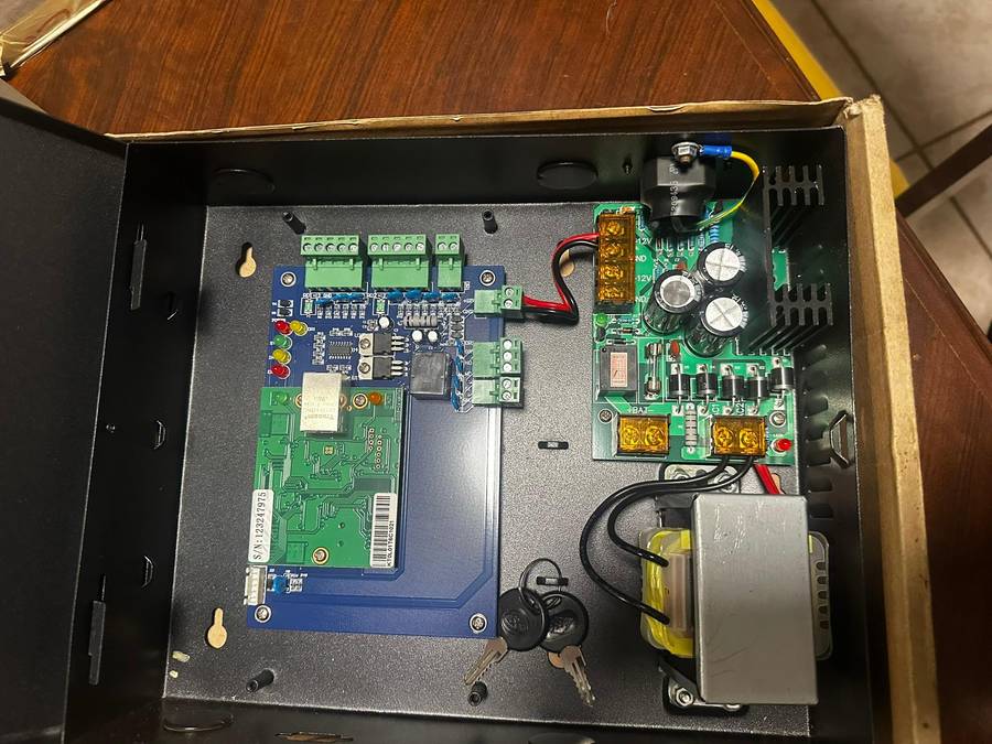 Access Control Box With Power Supply & A set Of Keys