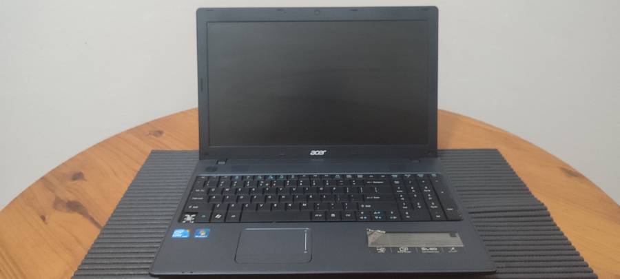 Acer Travelmate 5744 i3 - Spares / Repairs