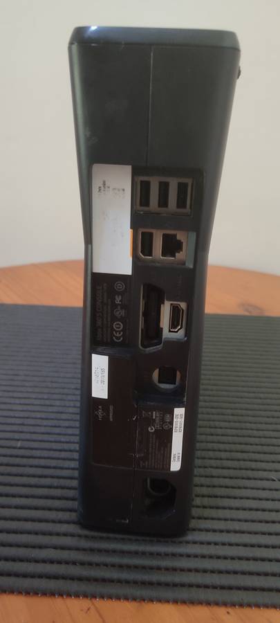 xbox 360 slim - Spares or Repair