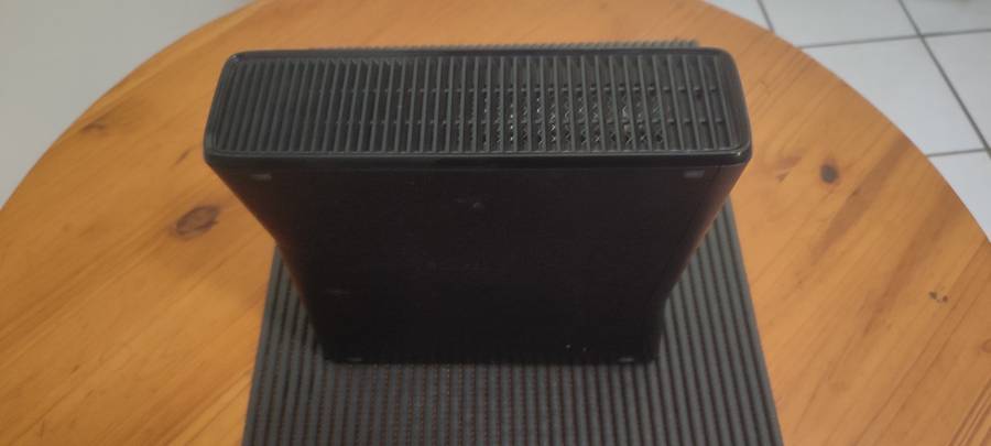 xbox 360 slim - Spares or Repair