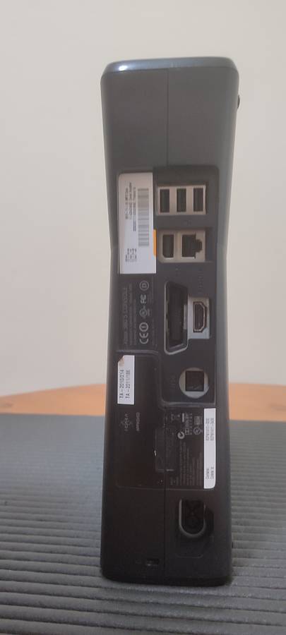 xbox 360 slim - Spares or Repair