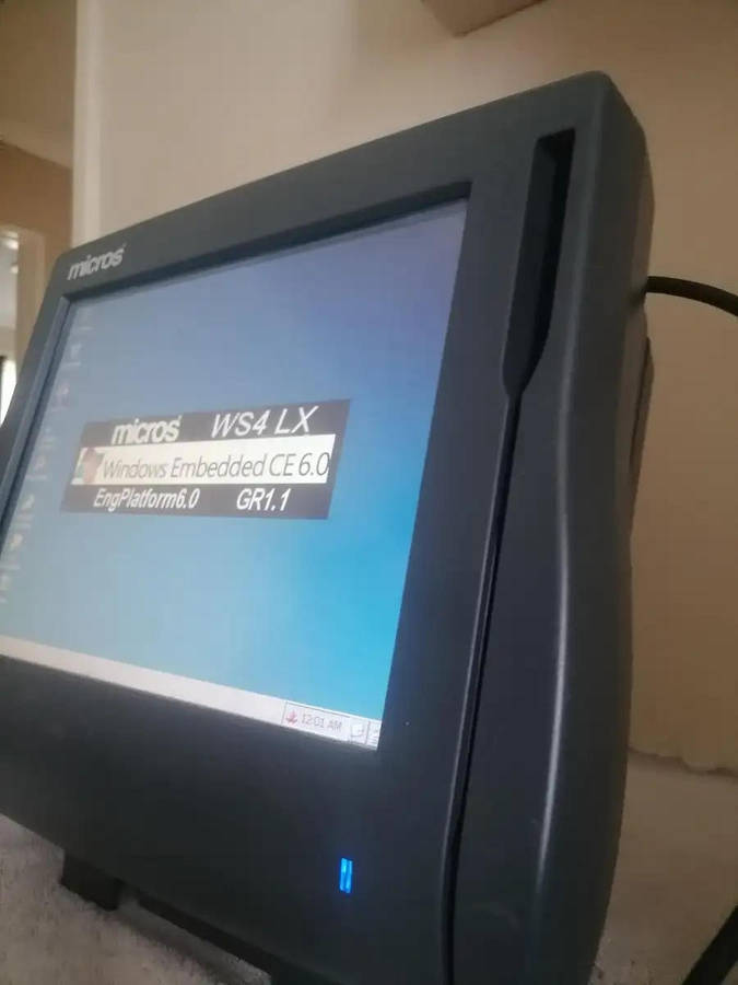 MICROS WORKSTATION 4 TOUCH SCREEN POS SYSTEM WITH STAND