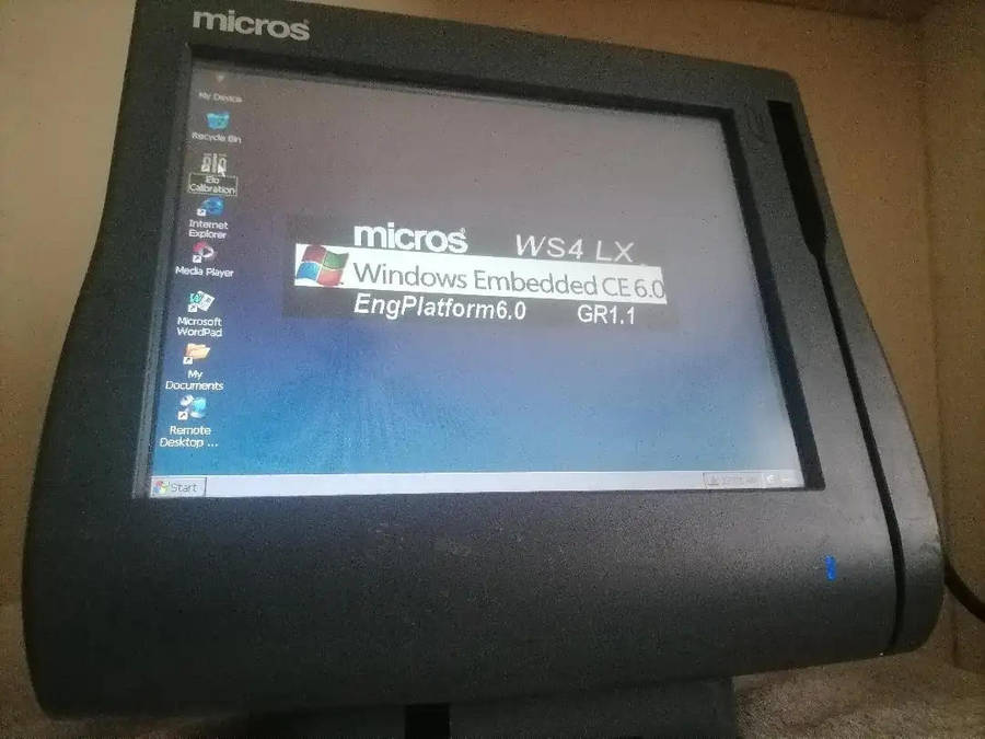 MICROS WORKSTATION 4 TOUCH SCREEN POS SYSTEM WITH STAND