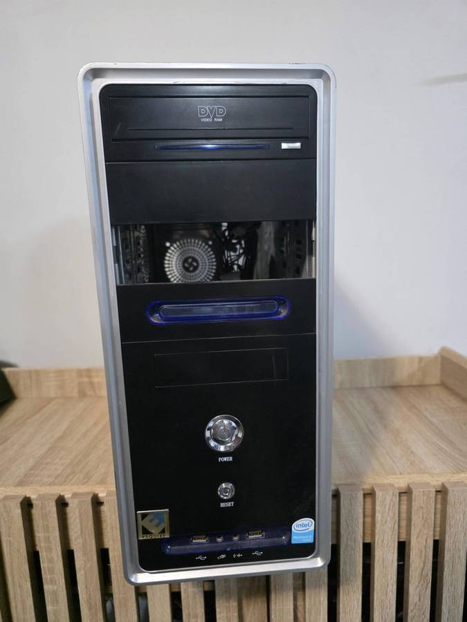 PC Case with 300W Power Supply
