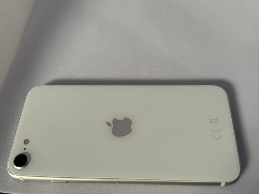 Apple iPhone SE - 128GB