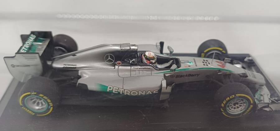 Formula 1 F1 diecast  1:43