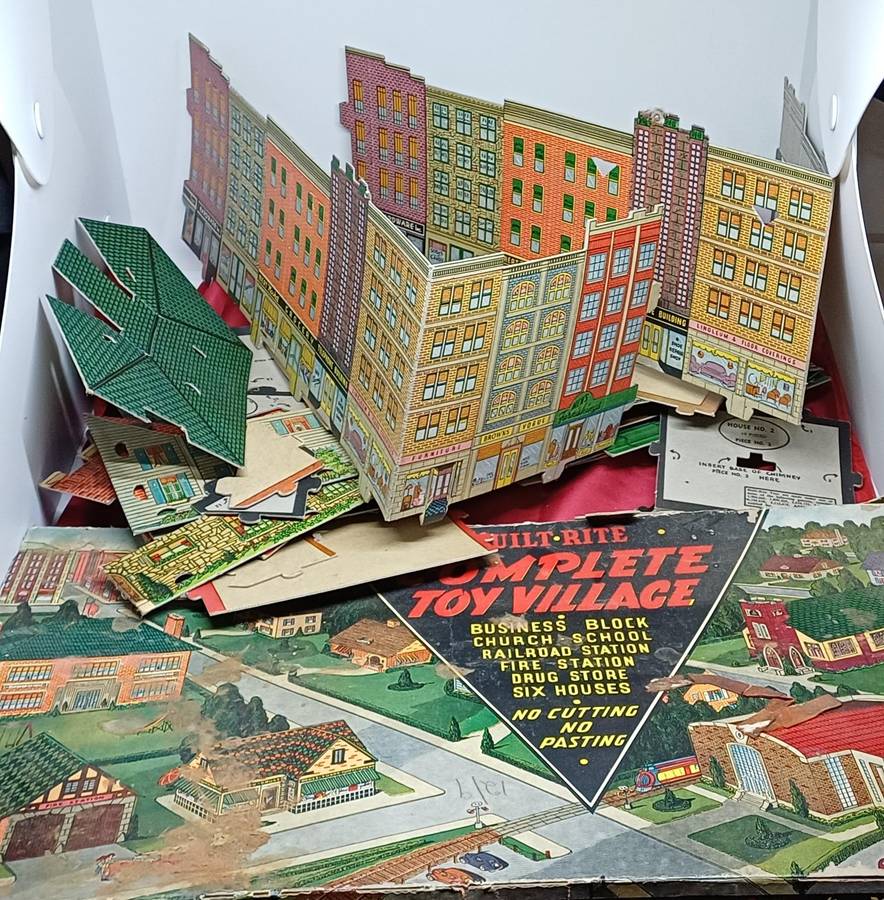 1930's- 1940's  Vintage Built rite cardboard toy village