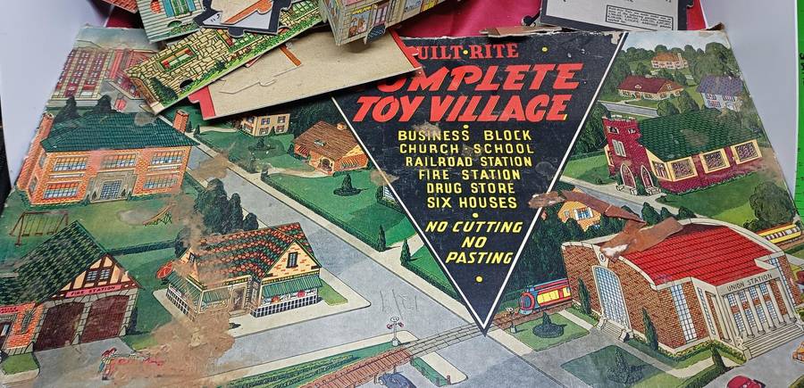 1930's- 1940's  Vintage Built rite cardboard toy village