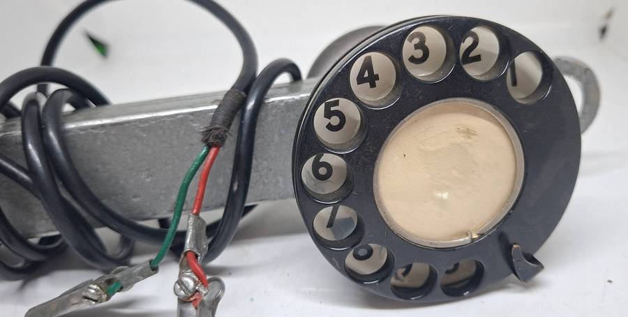 Old Linemans test set