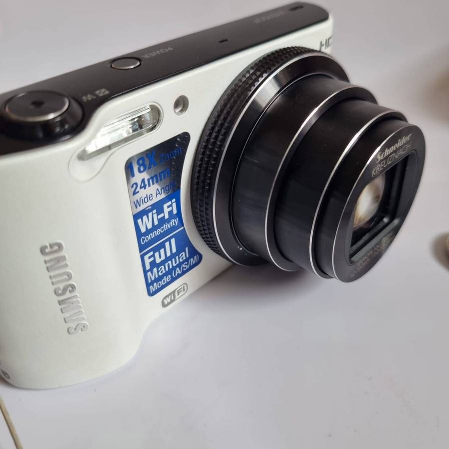 Samsung WB150F Digital Camera (14.2MP, 18x Optical Zoom, WiFi & HD Videos)