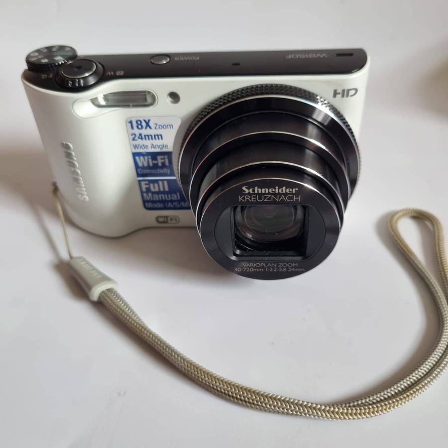 Samsung WB150F Digital Camera (14.2MP, 18x Optical Zoom, WiFi & HD Videos)