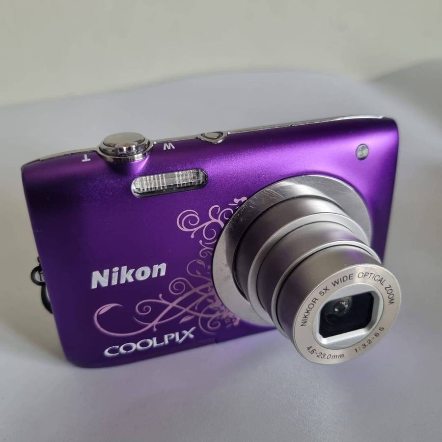 Nikon CoolPix S2600 Digital Camera