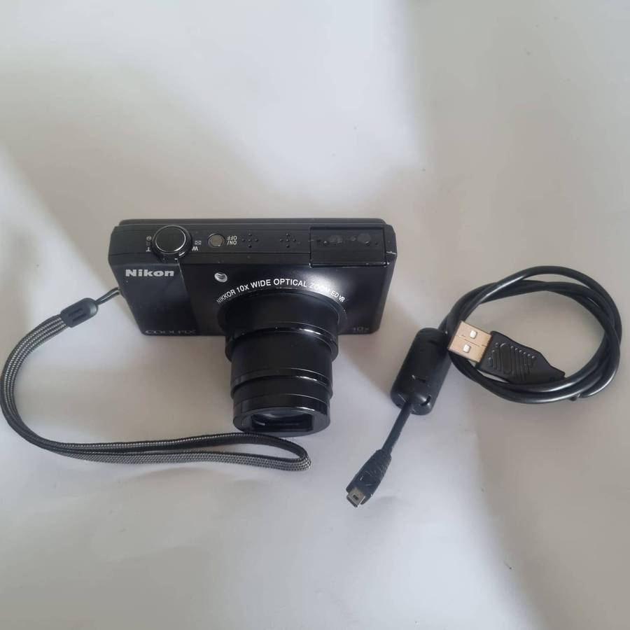 Nikon Coolpix S8000 14.2MP Digital Camera with 10x Optical Vibration Reduction (VR) Zoom and 3.0-In