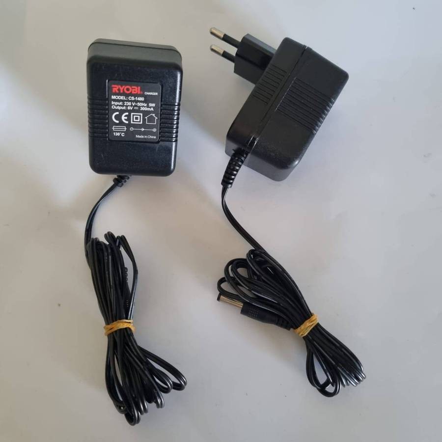 Ryobi Screwdriver Charger