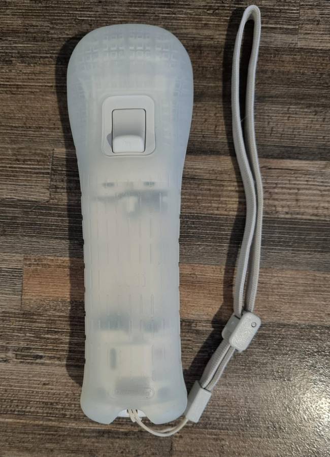 Nintendo Wii Controller - No Battery Cover