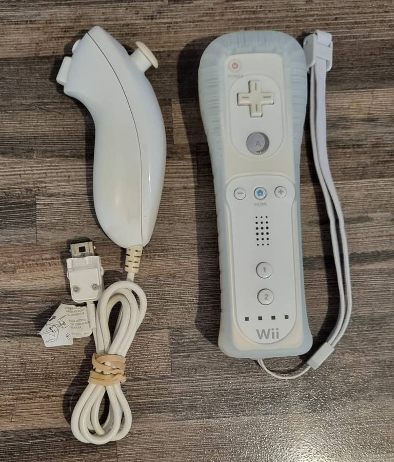 Nintendo Wii + Castlevania Console Bundle