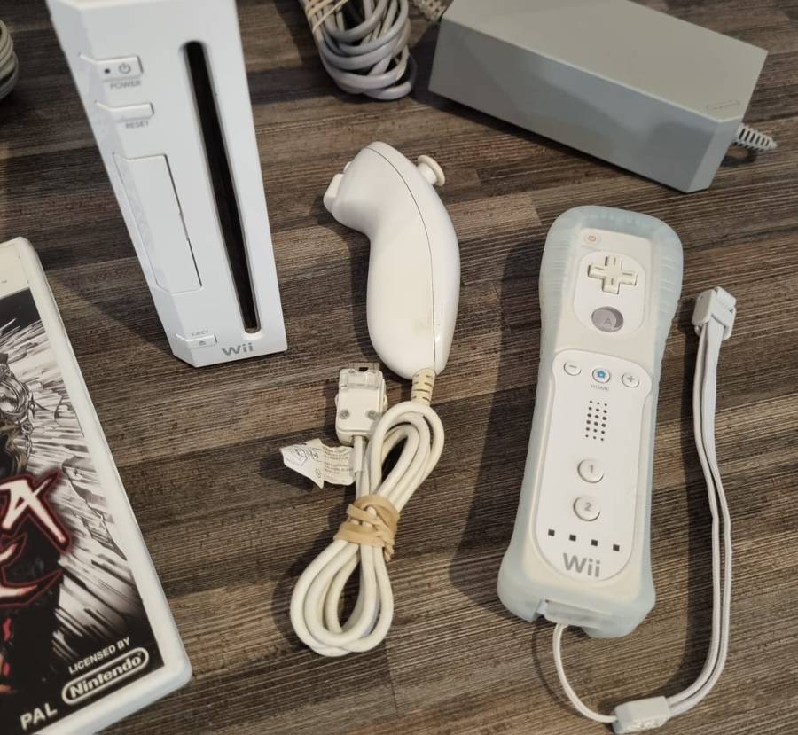 Nintendo Wii + Castlevania Console Bundle