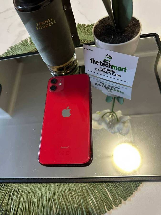 iPhone 11 Product Red