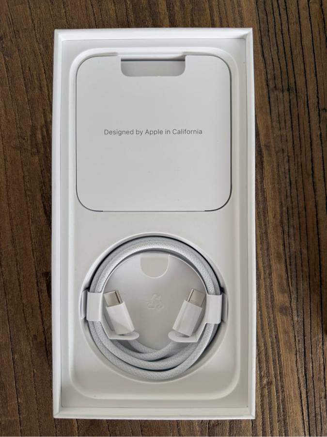 Apple iPhone 15 Pro Max - Black Titanium - 1TB - Excellent Condition