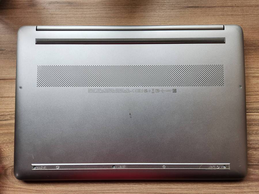 Hp laptop 15s-fq5xxx Intel Core i5 12th Gen + Free Laptop Bag