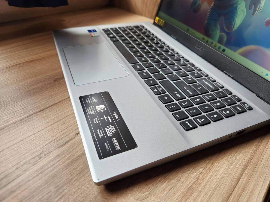 Acer Aspire 3 A315-59 Intel Core I7 12th Gen + Free Laptop Bag