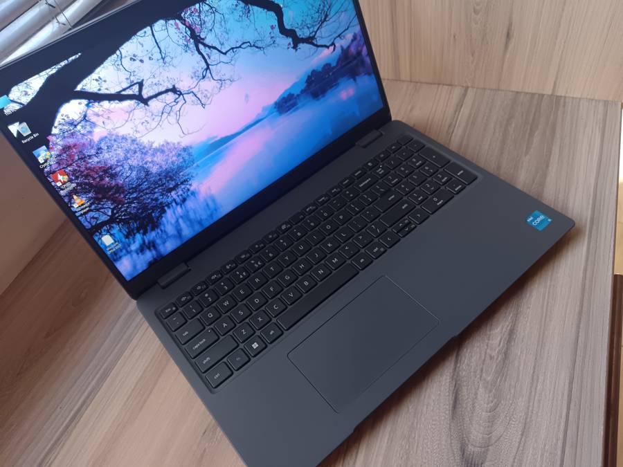 Dell Latitude 3540 Intel Core I5 13th Gen + Free Laptop Bag