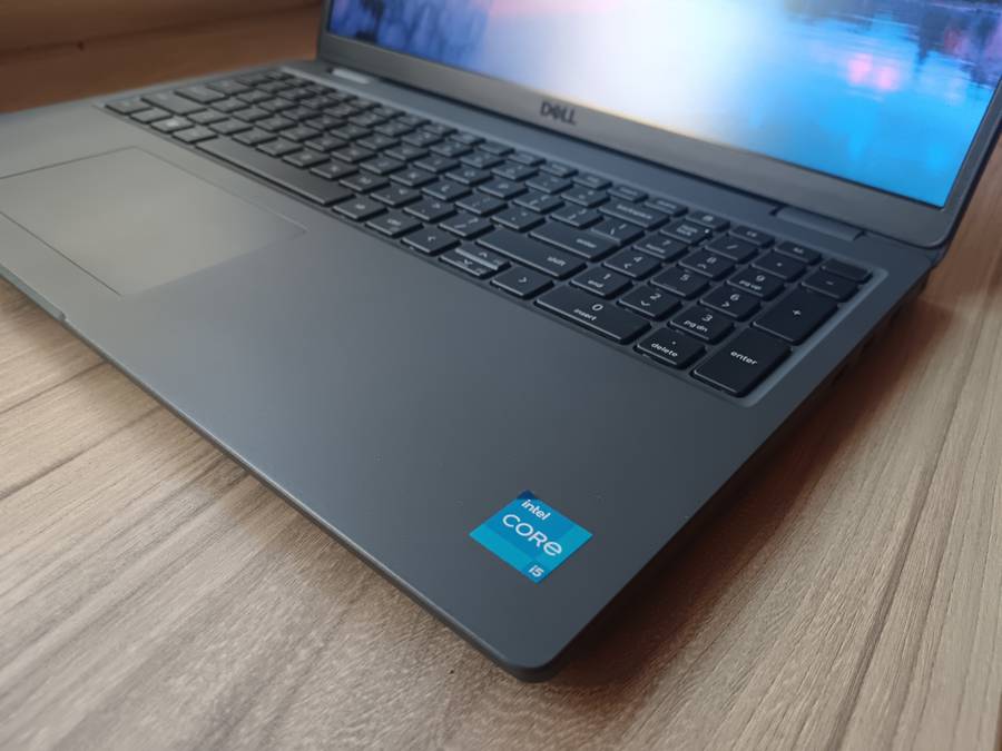 Dell Latitude 3540 Intel Core I5 13th Gen + Free Laptop Bag