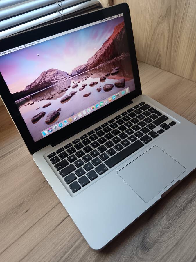 2011 MacBook Pro Intel Core I5