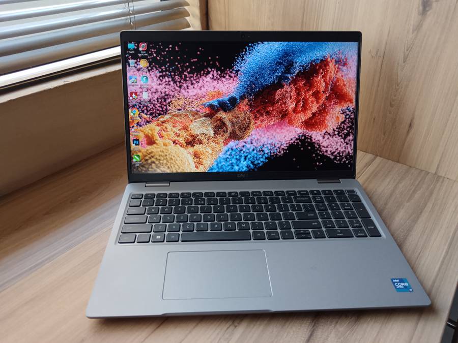 Dell Latitude 5520 Intel Core I7 11th Gen + Free Laptop Bag