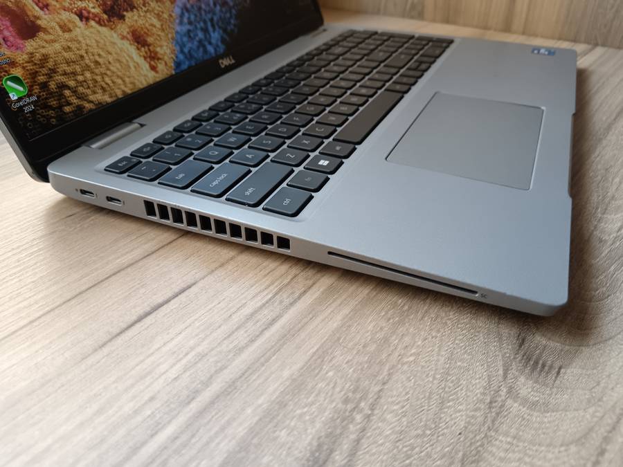 Dell Latitude 5520 Intel Core I7 11th Gen + Free Laptop Bag