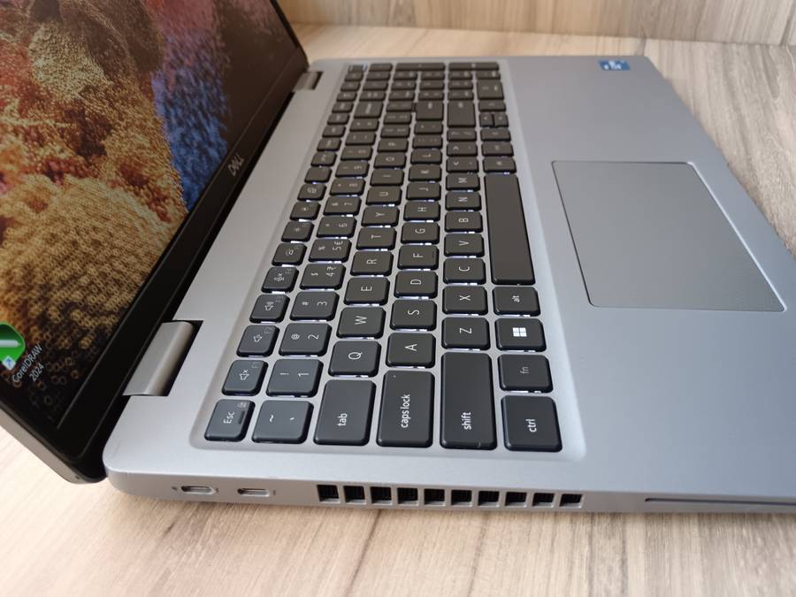 Dell Latitude 5520 Intel Core I7 11th Gen + Free Laptop Bag