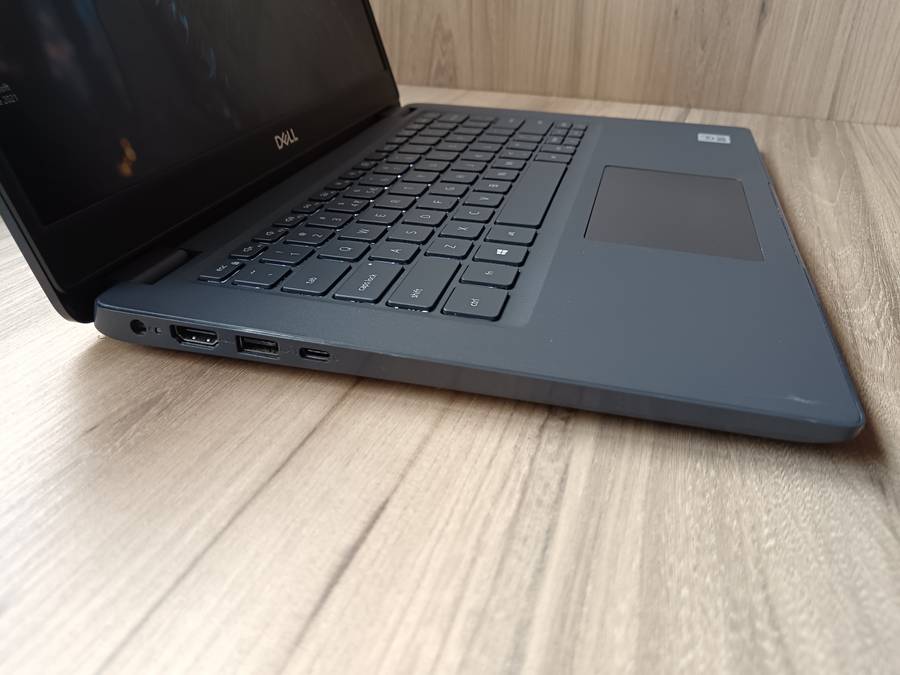 Dell Latitude 3410 Intel Core i7 10th Gen + Free Laptop Bag