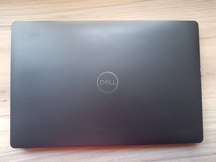 Dell Latitude 5500 Intel Core i7 + Free Laptop Bag