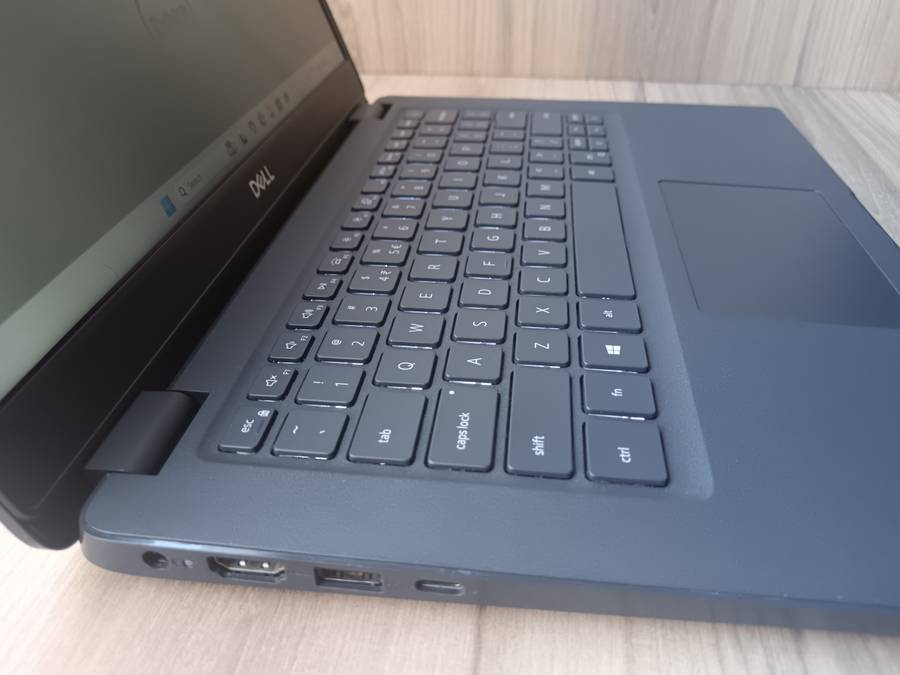 Dell Latitude 3410 Intel Core i7 10th Gen + Free Laptop Bag