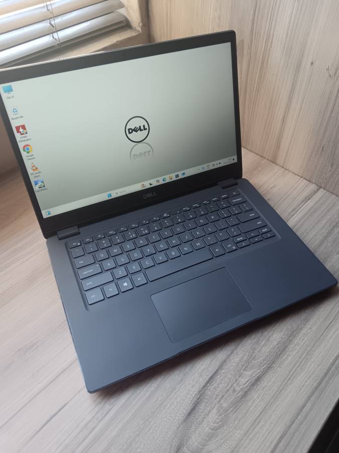 Dell Latitude 3410 Intel Core i7 10th Gen + Free Laptop Bag
